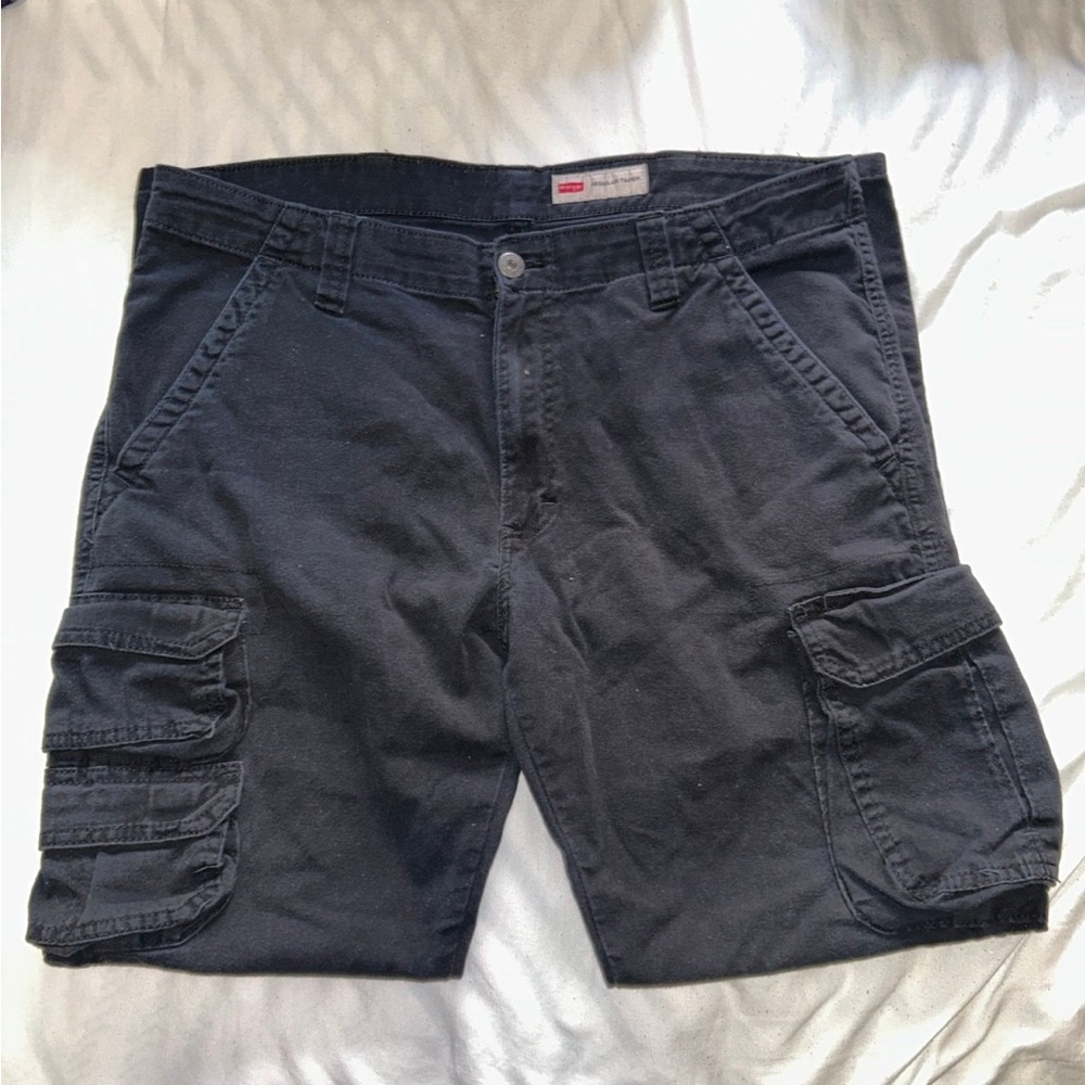 Wrangler Dark Gray Cargo Shorts for Men